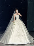Princess Bridal Dress Ball Gown Strapless Lace White Wedding Dress With Appliques Wedding Dresses Modest Wedding Gowns HZ1121